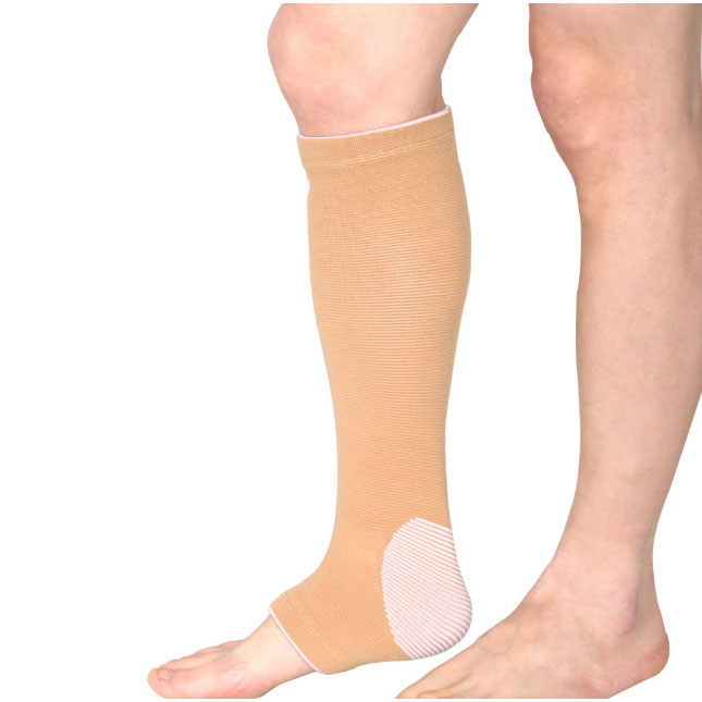 Rehabilitation Warm Ankle Support / Pelindung Engsel Kaki