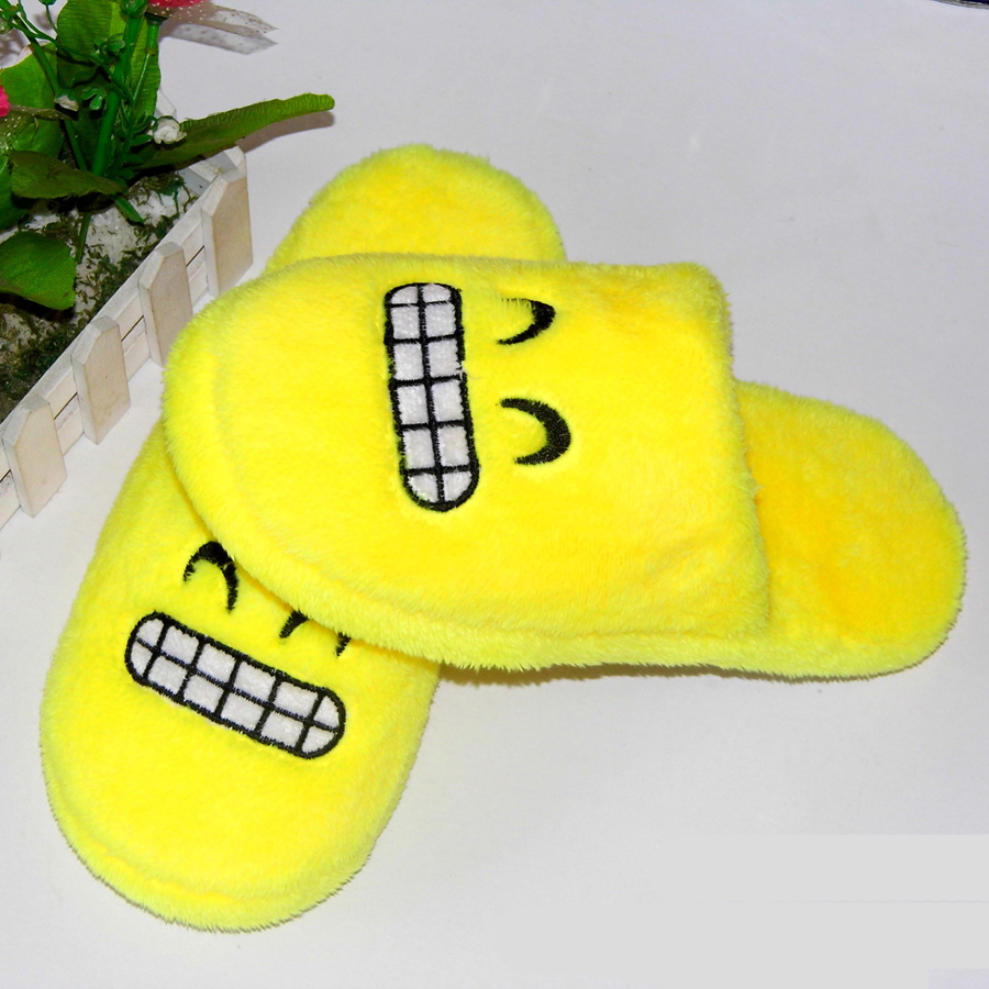  Sandal  Rumah Selop Emoji Cute Home Slipper Size 38 39 