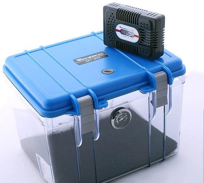 Dry Box Kamera Kotak Kering Dengan Dehumidifier Size S Db 2820